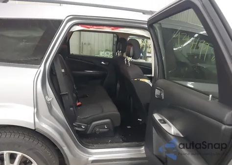 2015 Dodge Journey Sxt z USA, uszkodzony, nr VIN 3C4PDCBG8FT560908